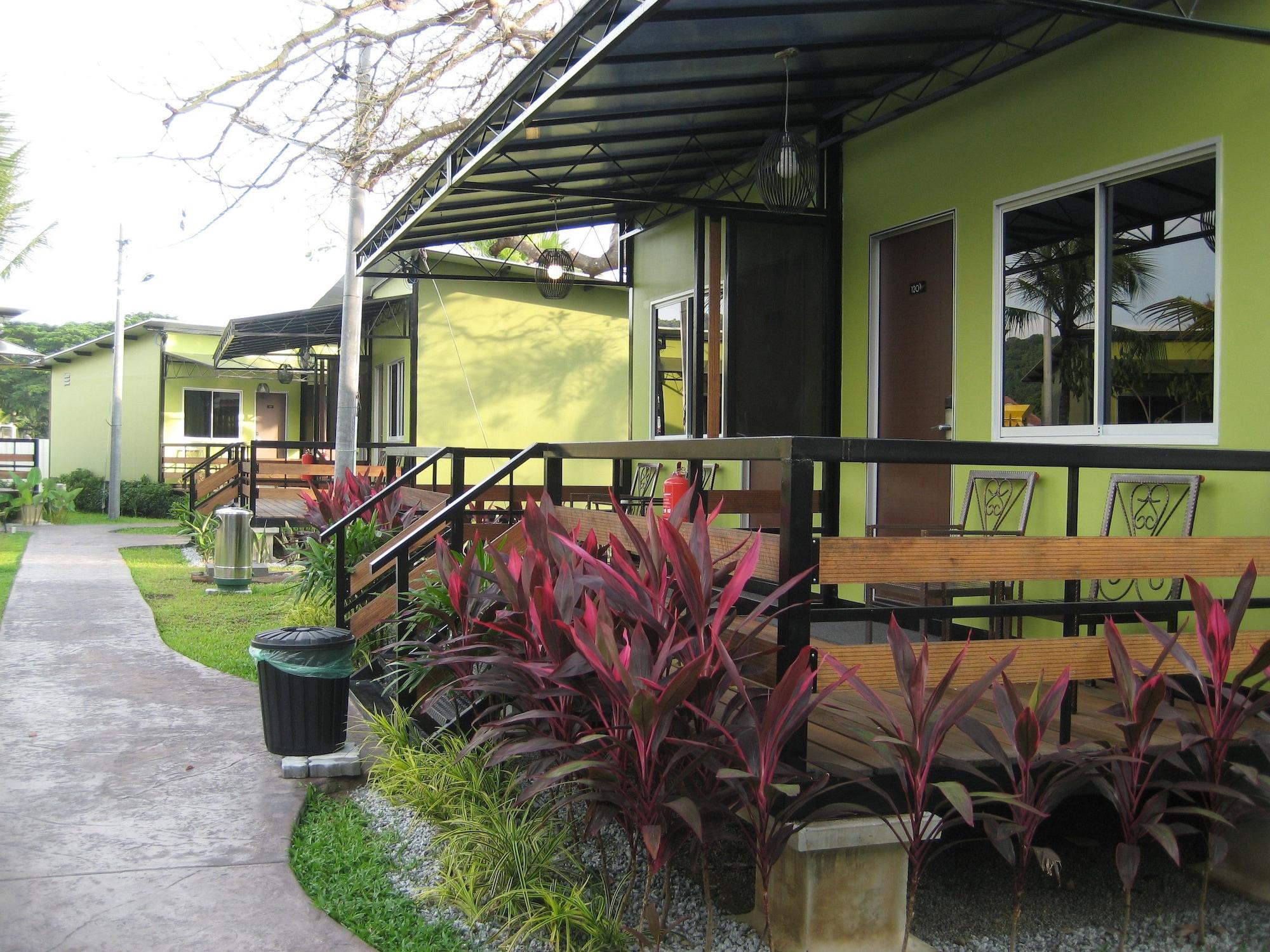 Casa Fina Fine Homes Pantai Cenang  Exteriör bild