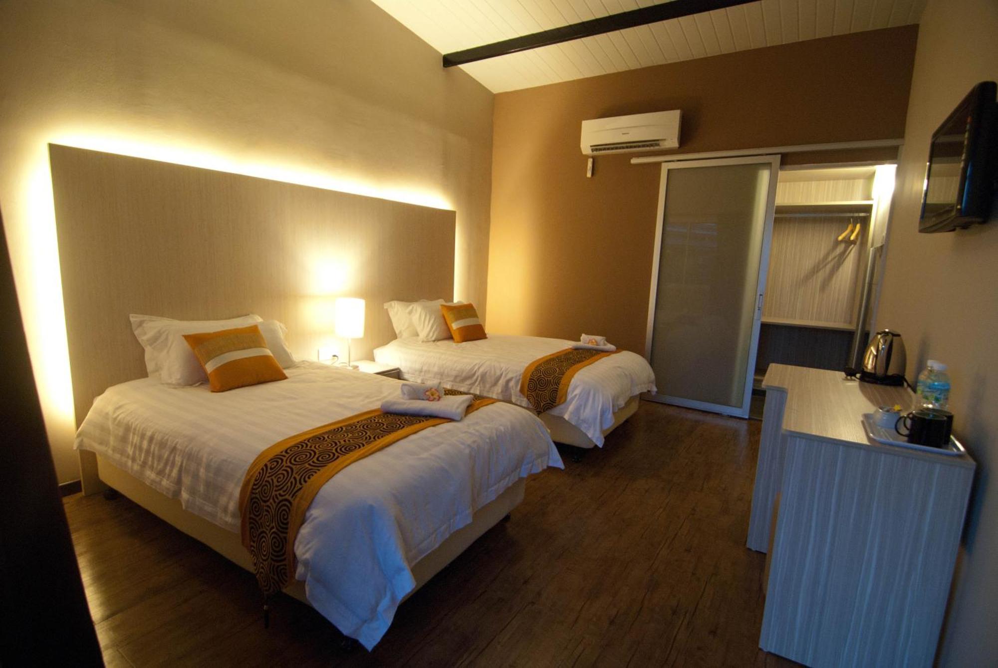 Casa Fina Fine Homes Pantai Cenang  Exteriör bild
