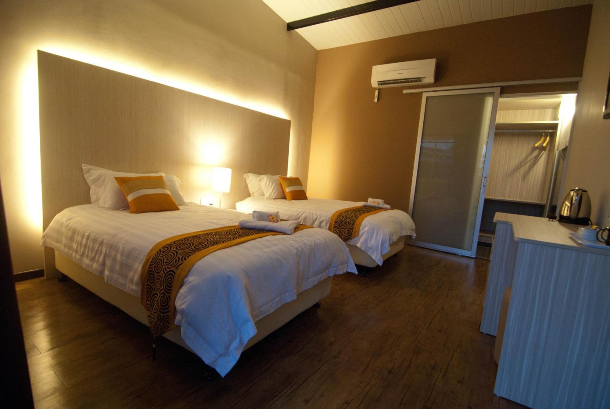 Casa Fina Fine Homes Pantai Cenang  Exteriör bild